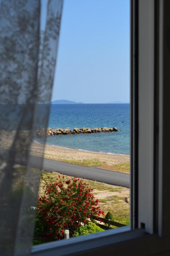 Lemon Beach Front Apartment, Nikiti 외부 사진