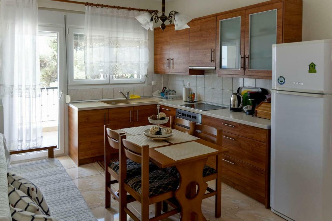 Lemon Beach Front Apartment, Nikiti 외부 사진